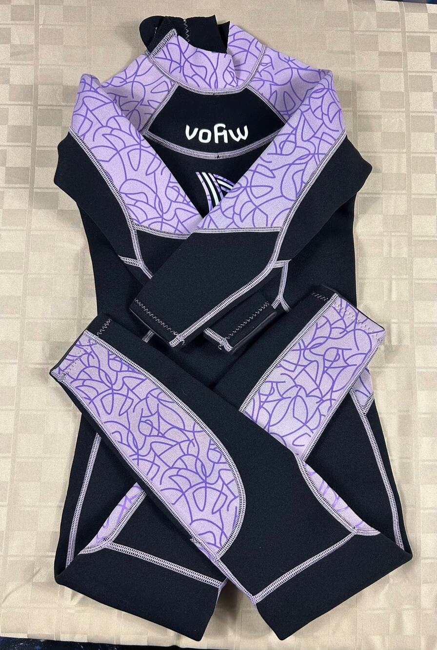 VOFIW | Size 8 | Purple / Black | Kid’s Unisex Wetsuit